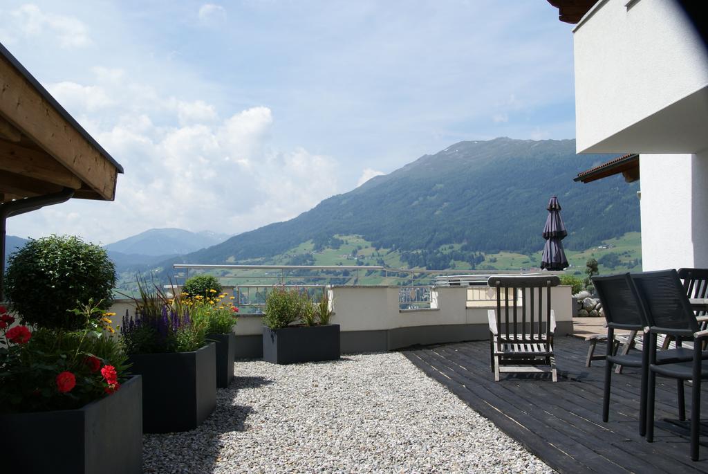 Apart Ferienraich Arzl im Pitztal Exterior photo